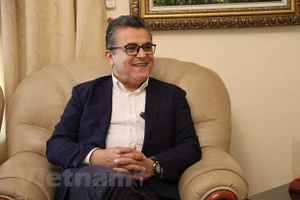 Đại sứ Palestine, Trưởng Đoàn Ngoại giao tại Việt Nam Saadi Salama.