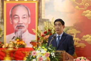 Đại sứ Phạm Việt Hùng phát biểu tại lễ kỷ niệm.