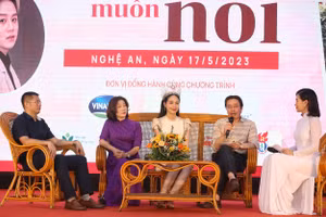 Diễn đàn có sự tham gia của nhiều nhà quản lý giáo dục, chuyên gia tâm lý.