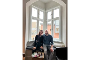 Đan Mạch giờ không chỉ là quốc gia hạnh phúc nhất thế giới nữa, mà còn là quê hương của một người bạn đặc biệt, bác sĩ Chresten.