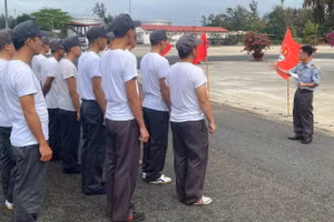 Ra quân ngày thứ 7 tình nguyện.
