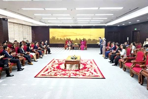 Đoàn công tác của doanh nghiệp Thái Lan làm việc với lãnh đạo thành phố Đà Nẵng.