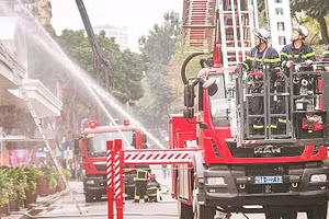 Diễn tập chữa cháy và cứu nạn cứu hộ 