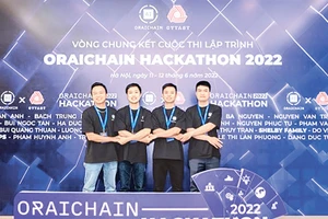 Nhóm tác giả xây dựng dự án bệnh viện thông minh khám bệnh từ xa (BlockAI.care). 