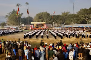 Hòa tấu chiêng Mường với hơn 500 diễn viên và nghệ nhân chiêng Mường.