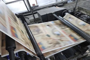 Hàng vạn ấn phẩm phụ san đặc biệt kỷ niệm 50 năm Ngày Giải phóng miền nam, thống nhất đất nước sẵn sàng đến tay bạn đọc