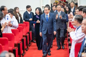 Chủ tịch Quốc hội Trần Thanh Mẫn dự Lễ kỷ niệm 70 năm Ngày Thầy thuốc Việt Nam tại Bệnh viện Hữu Nghị.