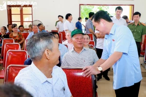 Lãnh đạo tỉnh Nghệ An tổ chức tốt các cuộc tiếp xúc cử tri để lắng nghe ý kiến, tâm tư, nguyện vọng của người dân.