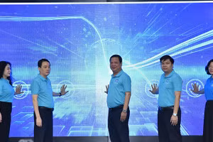 Bảo hiểm xã hội Hà Nội phát động Tháng vận động, triển khai bảo hiểm xã hội toàn dân năm 2025, tháng 5/2025. (Ảnh HSS)