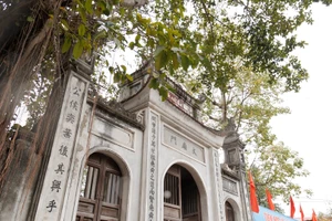 Lắp đặt bảng check-in NFC tại Văn Miếu Bắc Ninh