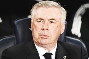 Real tìm người thay HLV Ancelotti