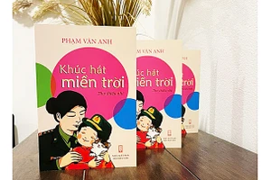 Khúc hát lịch sử trong vũ trụ tuổi thơ