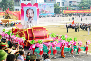 Tầm nhìn chiến lược của Đảng và Bác Hồ trong chỉ đạo làm nên Chiến thắng Điện Biên Phủ