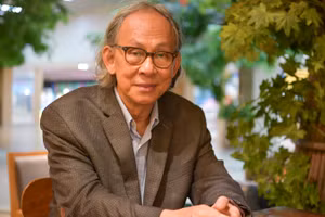 Học giả Thái Lan Kavi Chongkittavorn, chuyên gia Viện Nghiên cứu an ninh và quốc tế thuộc Đại học Chulalongkorn (Bangkok, Thái Lan). (Ảnh: ĐINH TRƯỜNG)