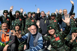 Việt Nam - Cống hiến và sẻ chia