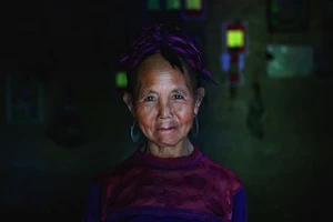 Phụ nữ dân tộc Giáy. (Ảnh: TRẦN THÀNH ĐẠT)