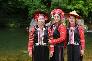 Phụ nữ dân tộc La Hủ. (Ảnh: TRẦN THÀNH ĐẠT)