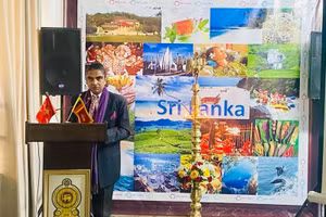 Ông A. Saj U. Mendis, Đại sứ Sri Lanka tại Việt Nam, phát biểu tại sự kiện.
