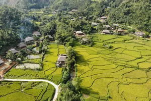 Khung cảnh thơ mộng của Nghĩa Đô. (Ảnh VŨ QUANG)