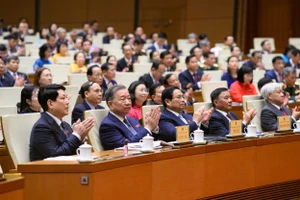 Phiên khai mạc trọng thể Kỳ họp thứ 9 Quốc hội khóa XV tại Hội trường Diên Hồng, nhà Quốc hội. 