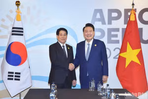 Hướng tới mục tiêu kim ngạch thương mại Việt Nam - Hàn Quốc theo hướng cân bằng