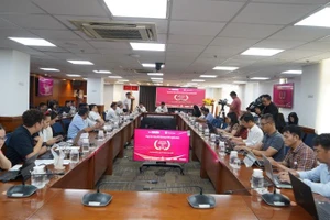 Quang cảnh buổi họp báo Chương trình nghệ thuật “Tây Ninh - Khúc hát tự hào”. (Ảnh: THẾ ANH)