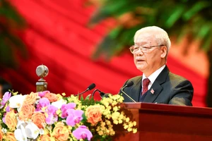 Độc lập dân tộc gắn liền với chủ nghĩa xã hội là đường lối cơ bản, xuyên suốt của cách mạng Việt Nam