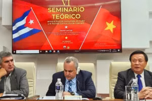 Ngày 14/5, tại Đại học Đảng "Nico Lopez" (La Habana, Cuba) đã diễn ra Hội thảo khoa học quốc tế “Fidel Castro-Hồ Chí Minh: Tầm nhìn cách mạng”.