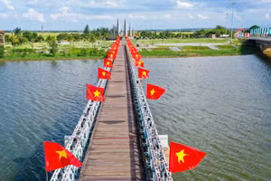 Phát huy truyền thống anh hùng, xây dựng Vĩnh Linh ngày càng văn minh, giàu đẹp