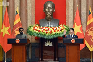 Chủ tịch nước Lương Cường và Tổng thống Sri Lanka tại cuộc gặp gỡ báo chí.