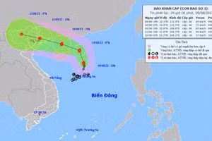 Vị trí và hướng di chuyển của bão số 2 lúc 19 giờ ngày 9/8. (Nguồn: nchmf.gov.vn)