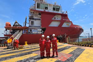 Tàu Hải Dương 39 được bàn giao cho đối tác dầu khí Brunei. (Ảnh: Đại sứ quán Việt Nam tại Brunei)