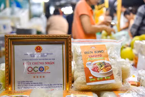 Sản phẩm Bún khô của Công ty cổ phần Xuất nhập khẩu nông sản thực phẩm Việt Nam, quận Hoàng Mai, Hà Nội. (Ảnh: Nhật Quang)