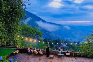 Sin Suối Hồ - Bản tình ca của hoa và những nụ cười