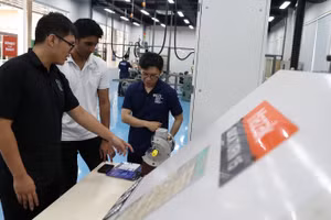 Thu hút và trọng dụng nhân tài