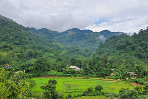 Thiên đường xanh giữa thung lũng hoang sơ