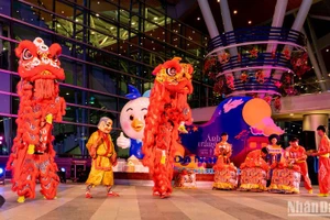 Trung thu Ánh trăng giao hòa diễn ra từ ngày 27-29/9 tại Nhà ga Quốc tế Đà Nẵng. (Ảnh: ANH ĐÀO)