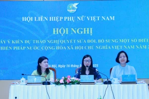 Hội nghị lấy ý kiến dự thảo Nghị quyết sửa đổi, bổ sung một số điều của Hiến pháp năm 2013. 
