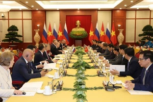 Tổng Bí thư Nguyễn Phú Trọng và Tổng thống Liên bang Nga Vladimir Putin hội đàm. (Ảnh: Trí Dũng/TTXVN)