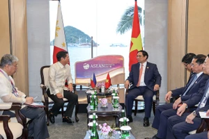 Quang cảnh buổi gặp. (Ảnh: Nhật Bắc)