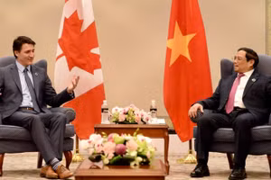 Thủ tướng Phạm Minh Chính gặp Thủ tướng Canada Justin Trudeau. (Ảnh: Thanh Giang)