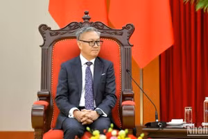 Đồng chí Thongsavanh Phomvihane, Bộ trưởng Ngoại giao Lào. (Ảnh: Đăng Khoa)