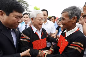 Tổng Bí thư Nguyễn Phú Trọng qua lời kể của những người đồng nghiệp