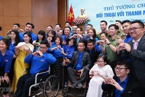 Rực cháy khát vọng tuổi trẻ và tinh thần cống hiến