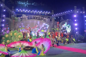 Khai mạc Lễ hội chợ phong lưu Khâu Vai năm 2023. (Ảnh: Thế Học)