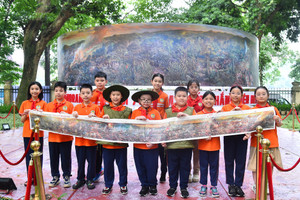 "Phụ san panorama Điện Biên Phủ của Báo Nhân Dân là thí dụ về đổi mới báo in tầm cỡ thế giới”