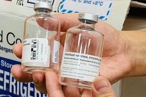 Thuốc điều trị ngộ độc botulinum.