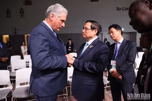 Thủ tướng Chính phủ Phạm Minh Chính đã gặp Chủ tịch nước Cộng hòa Cuba Miguel Díaz-Canel.
