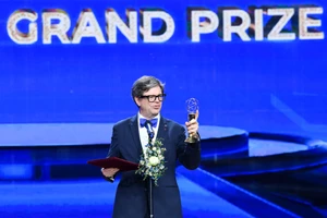 Chủ nhân Giải thưởng Chính Giải VinFuture 2024: "Nếu được đào tạo, AI chắc chắn trở thành kho tàng dữ liệu cho nhân loại"