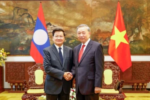 Tổng Bí thư Tô Lâm tiếp Tổng Bí thư, Chủ tịch nước Lào Thongloun Sisoulith.